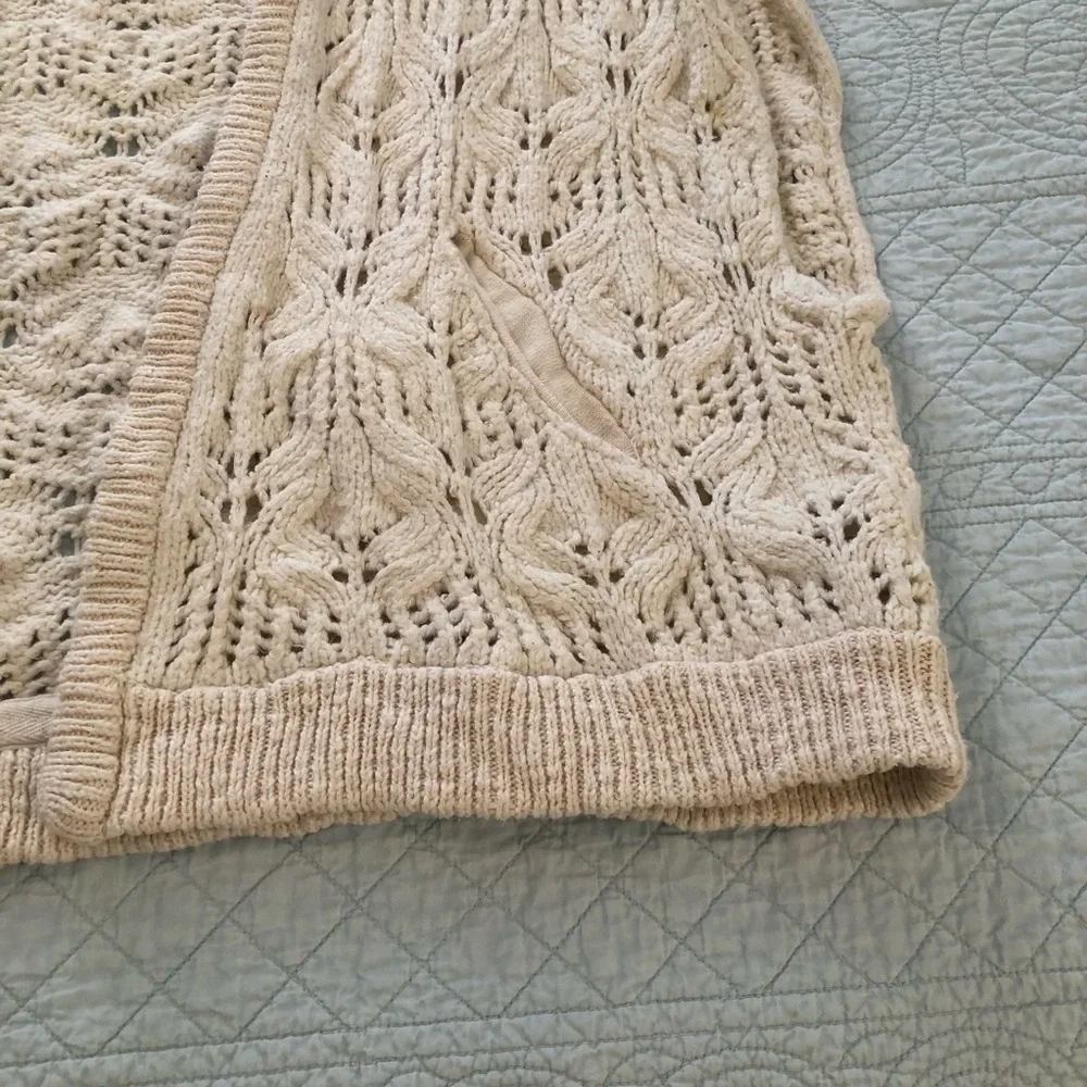 Free People Lili ivory sleeveless cardigan sweater vest cape. Medium - Picture 4 of 12